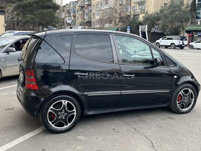 Mercedes A 190-8