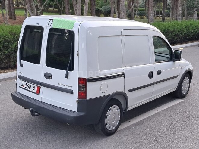 Opel Combo-8