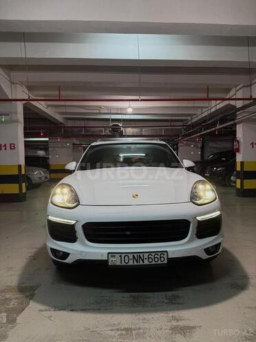 Porsche Cayenne-18