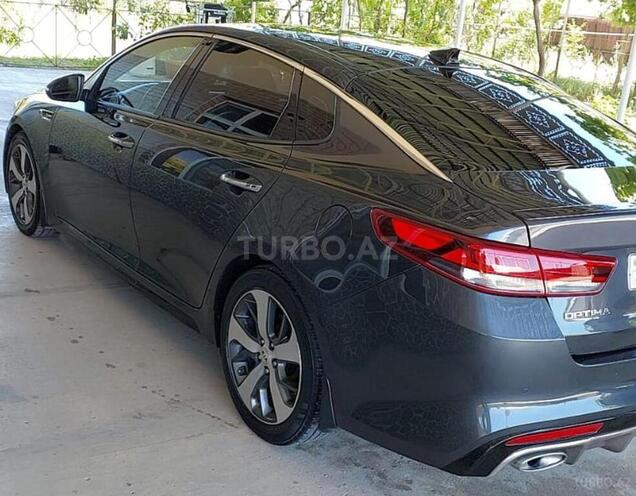 Kia Optima-9