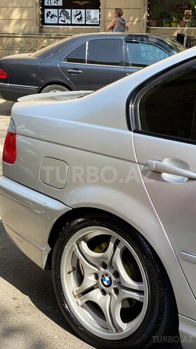 BMW 325-9