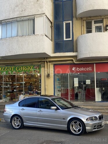 BMW 325-17