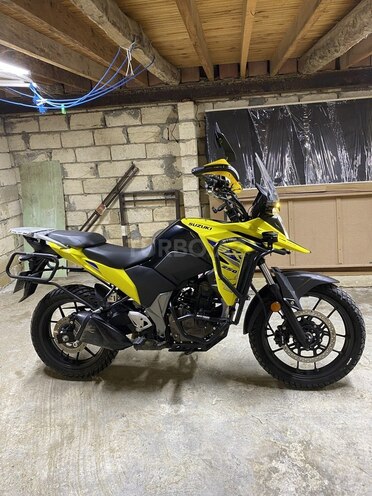 Suzuki V-Strom 250-2