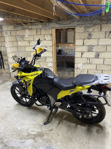 Suzuki V-Strom 250-3