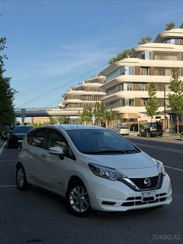 Nissan Note-6