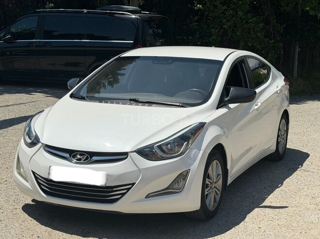 Hyundai Elantra-7