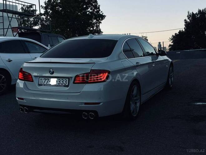 BMW 528-2