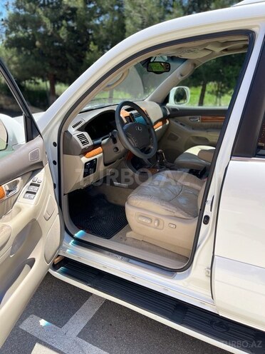 Lexus GX 470-13