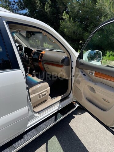 Lexus GX 470-17
