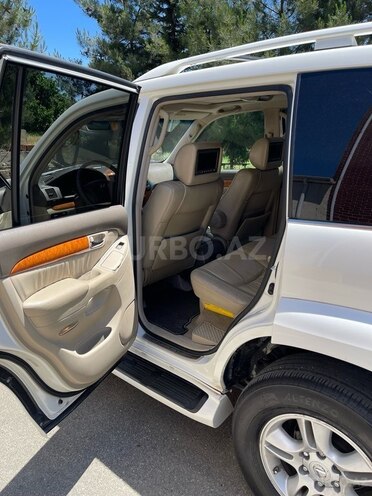 Lexus GX 470-12