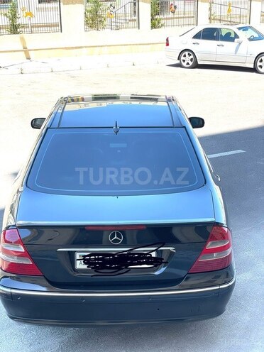 Mercedes E 320-3