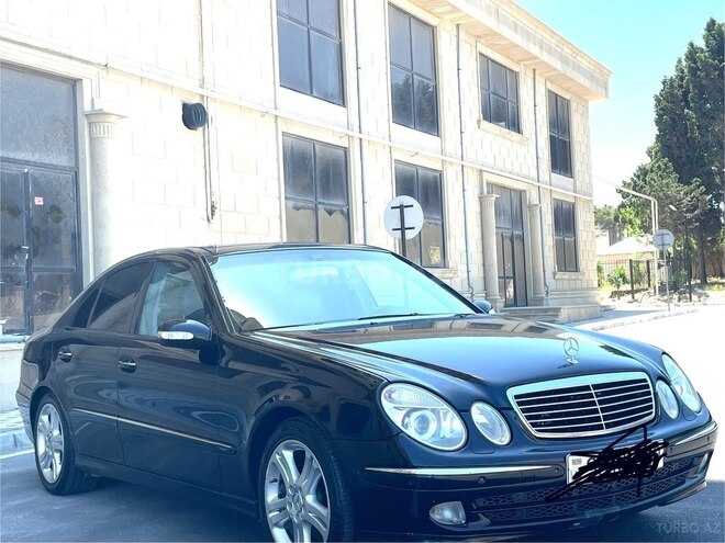 Mercedes E 320-7