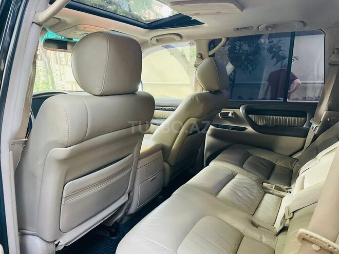 Lexus LX 470-16