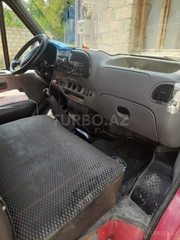 Ford Transit-4
