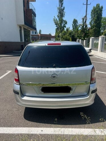 Opel Astra-2