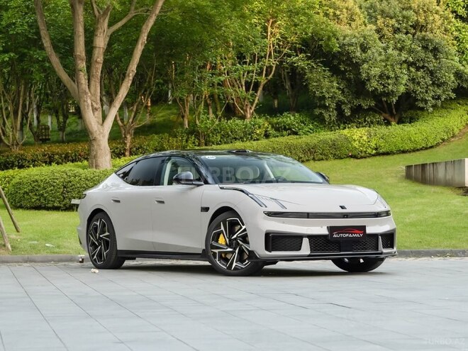 Lynk & Co Z10-3