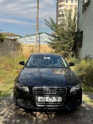 Audi A4-1
