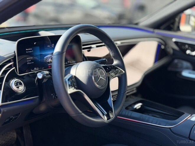 Mercedes E 350 e -10