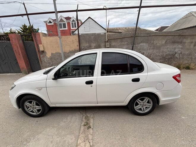 Saipa Saina-3