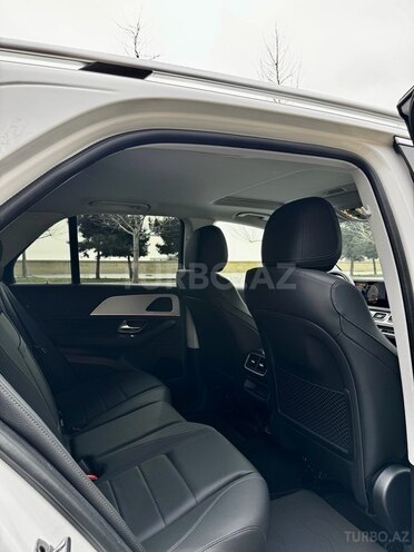 Mercedes GLE 450 e 4MATIC-10