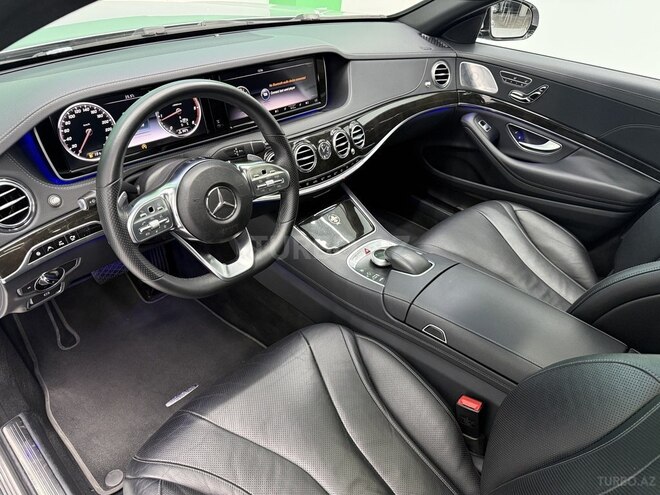 Mercedes S 350 d-8