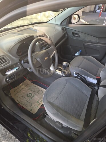 Chevrolet Cobalt-6