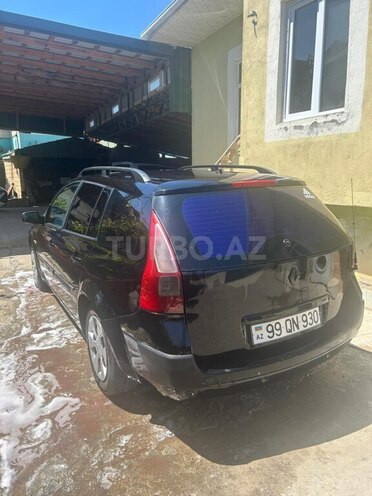 Renault Megane-6