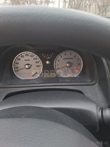 Nissan Wingroad-7