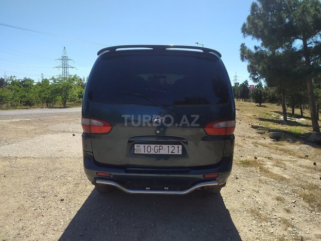 Hyundai H-1-7
