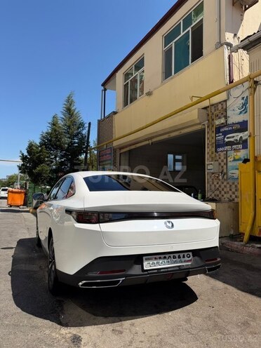 Changan Eado-4