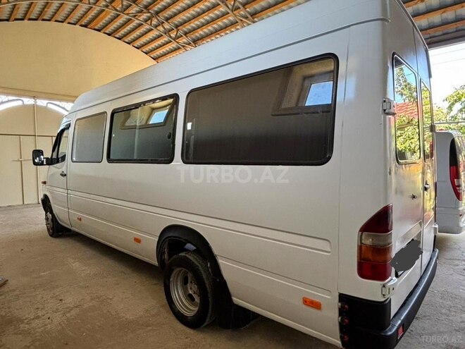Mercedes Sprinter 412-9