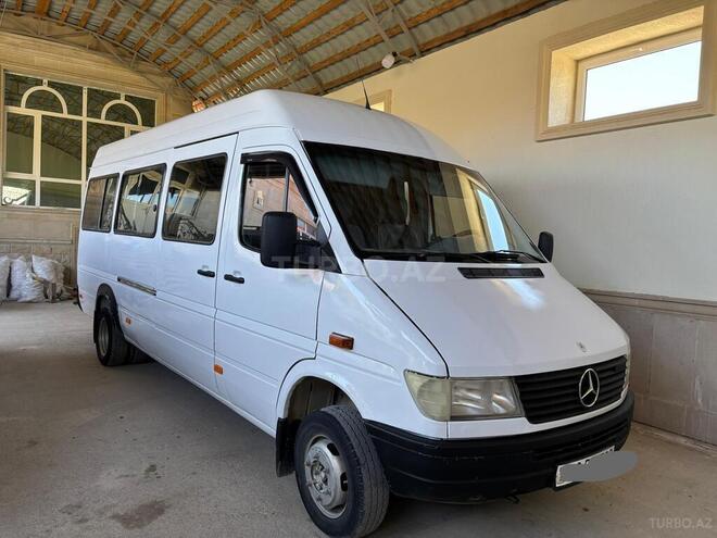 Mercedes Sprinter 412-5