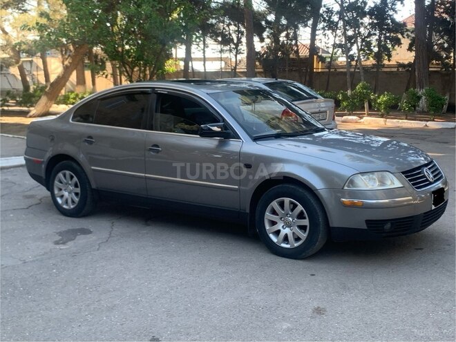 Volkswagen Passat-3