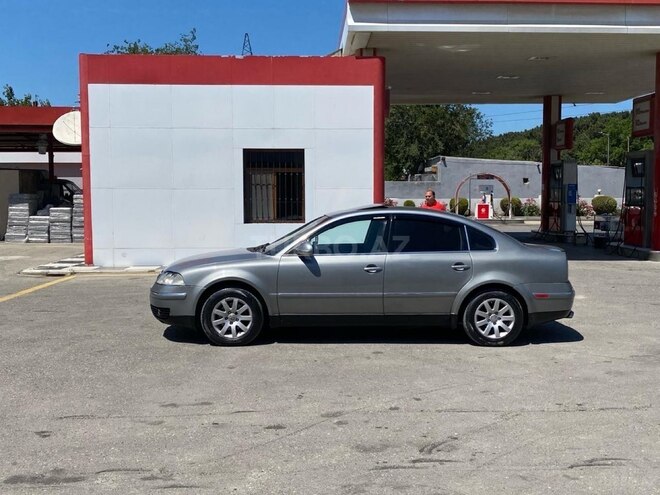Volkswagen Passat-19