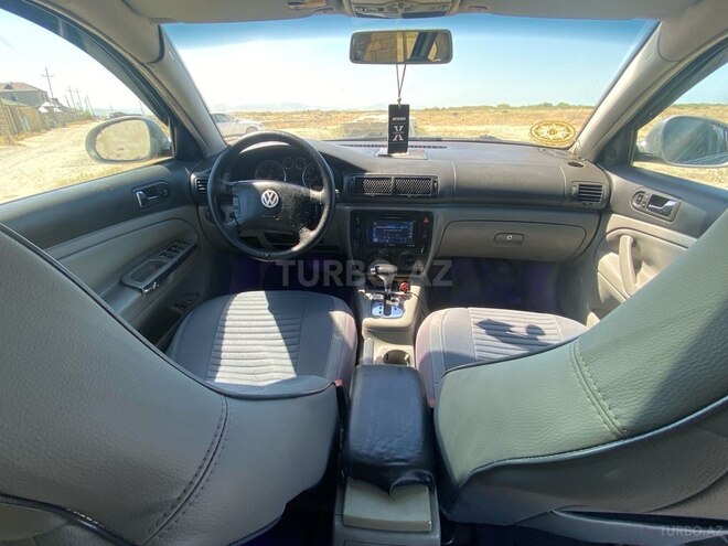 Volkswagen Passat-10