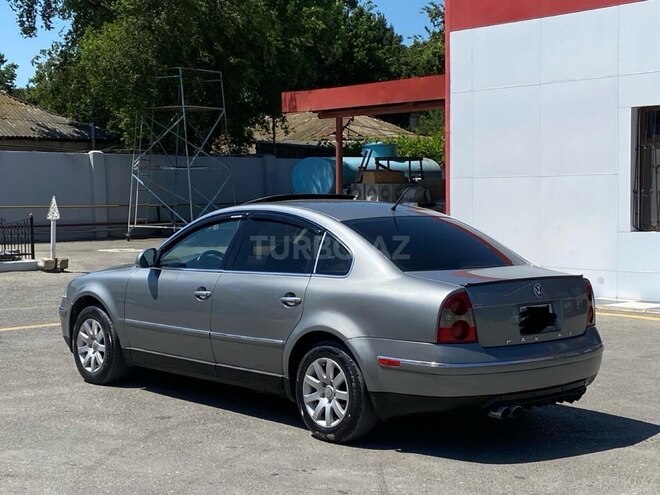 Volkswagen Passat-21