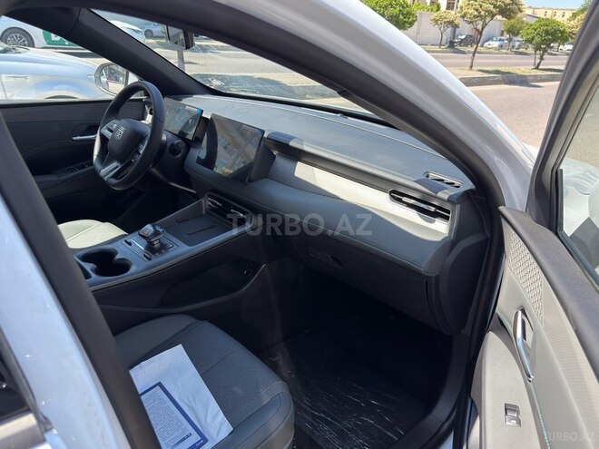 BYD Qin Plus-11