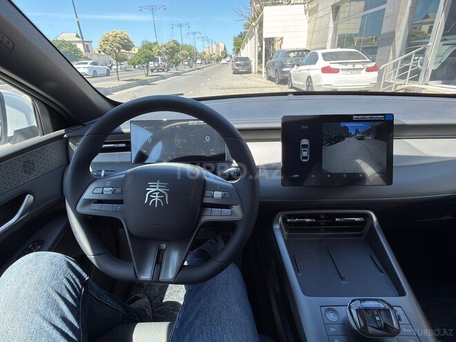 BYD Qin Plus-8