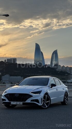 Hyundai Sonata-2