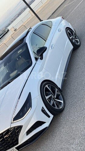Hyundai Sonata-6