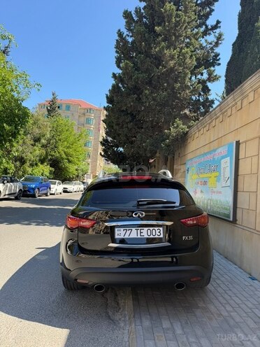 Infiniti FX35-2