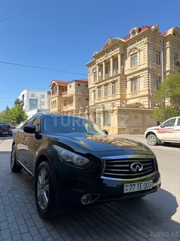Infiniti FX35-6