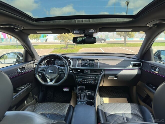 Kia Optima-12
