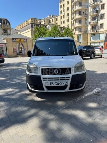 Fiat Doblo-4