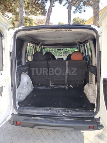 Fiat Doblo-8