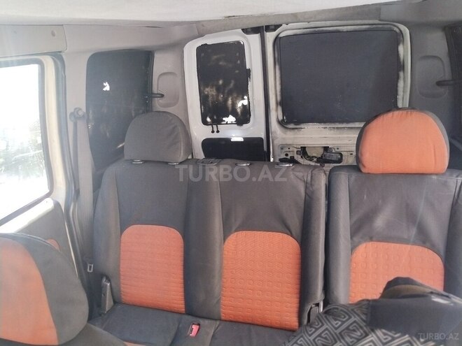 Fiat Doblo-13
