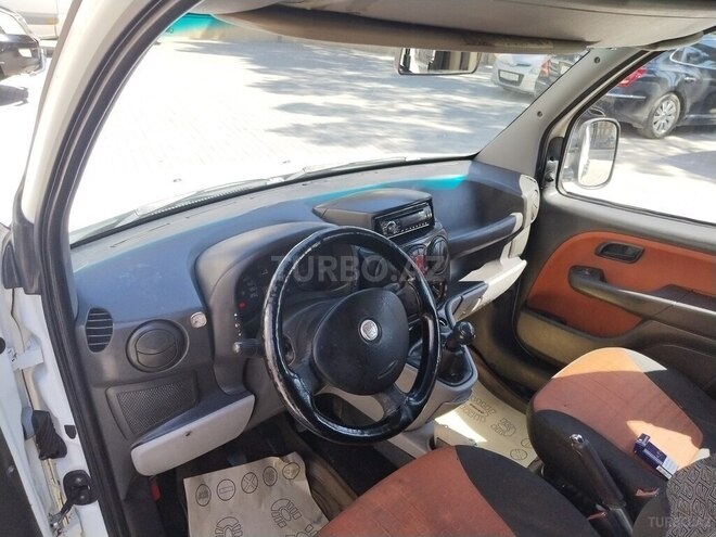 Fiat Doblo-16