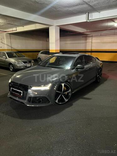 Audi RS7-1