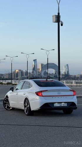 Hyundai Sonata-10