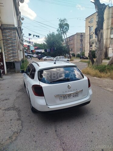 Renault Laguna-2